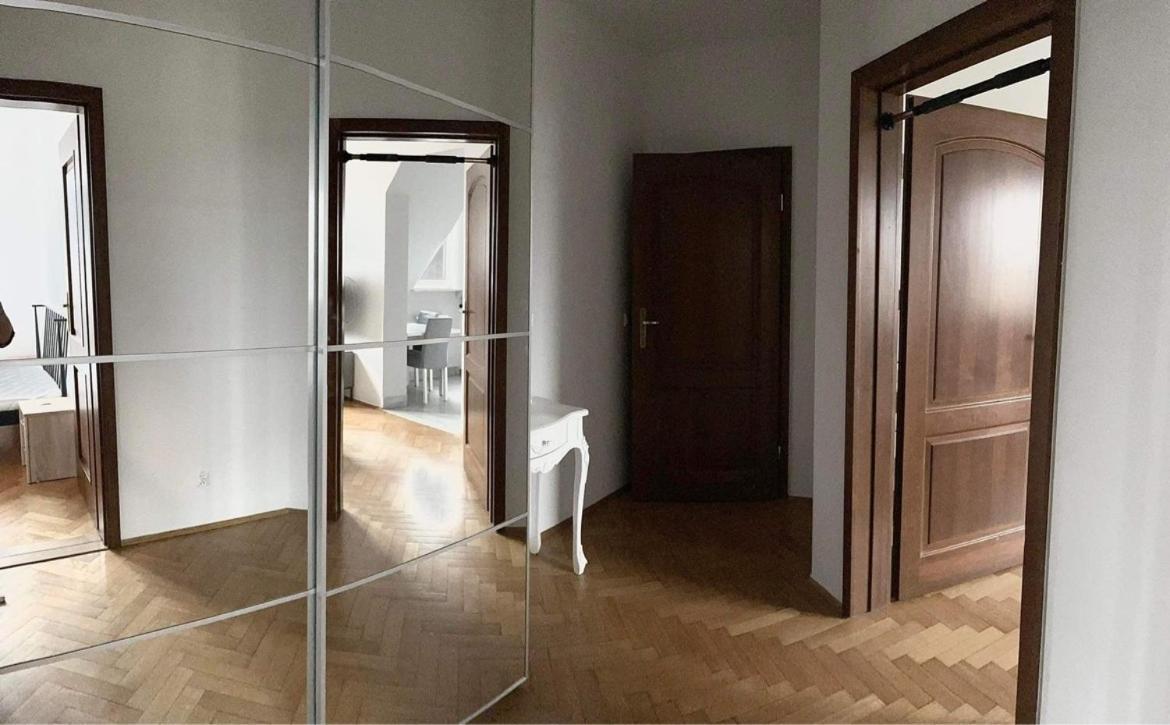 Apartamenty Centrum Аугустов Екстериор снимка
